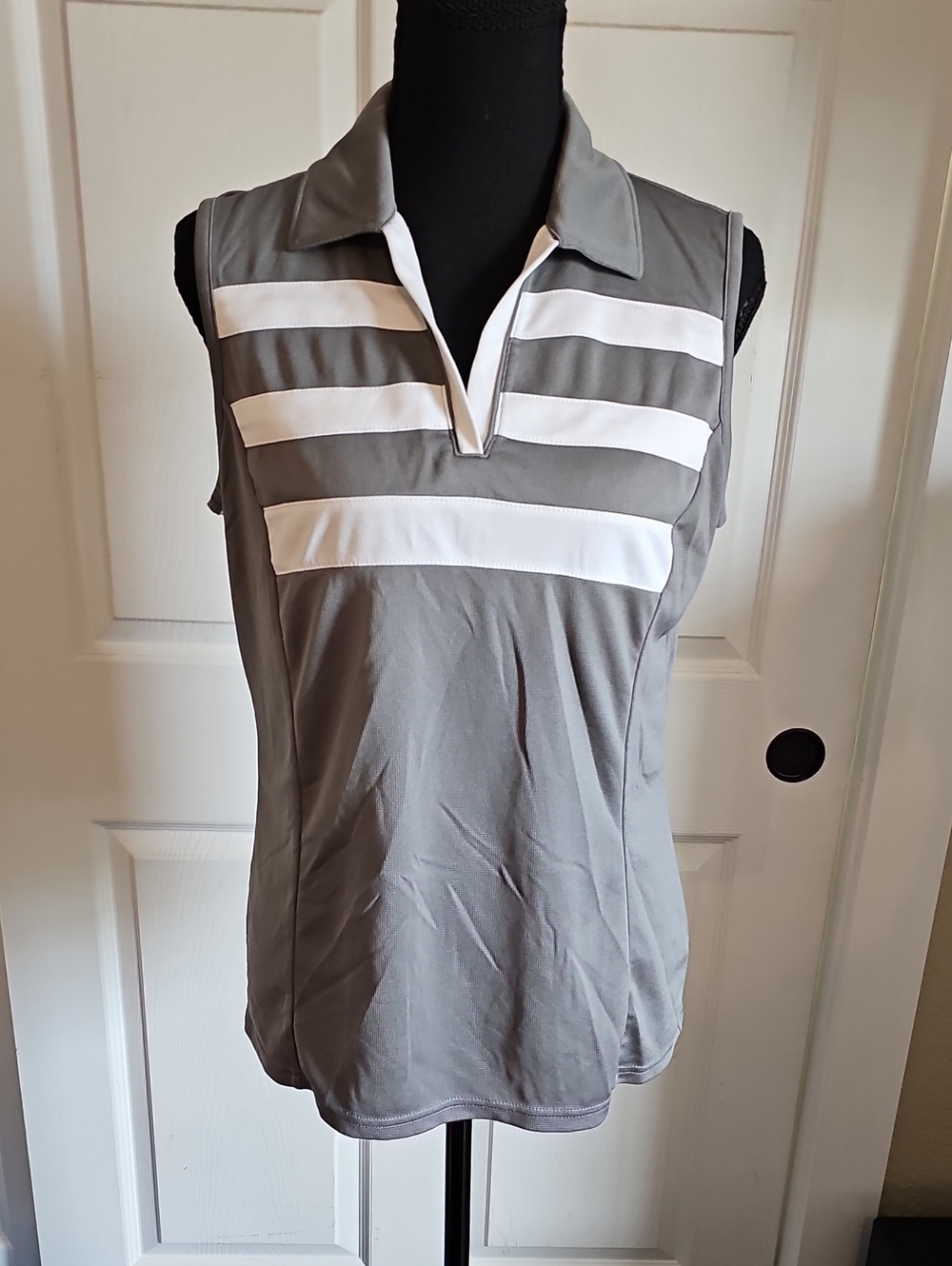 Izod Gray Golf Sleeveless Polo Sleeveless with White Stripes
